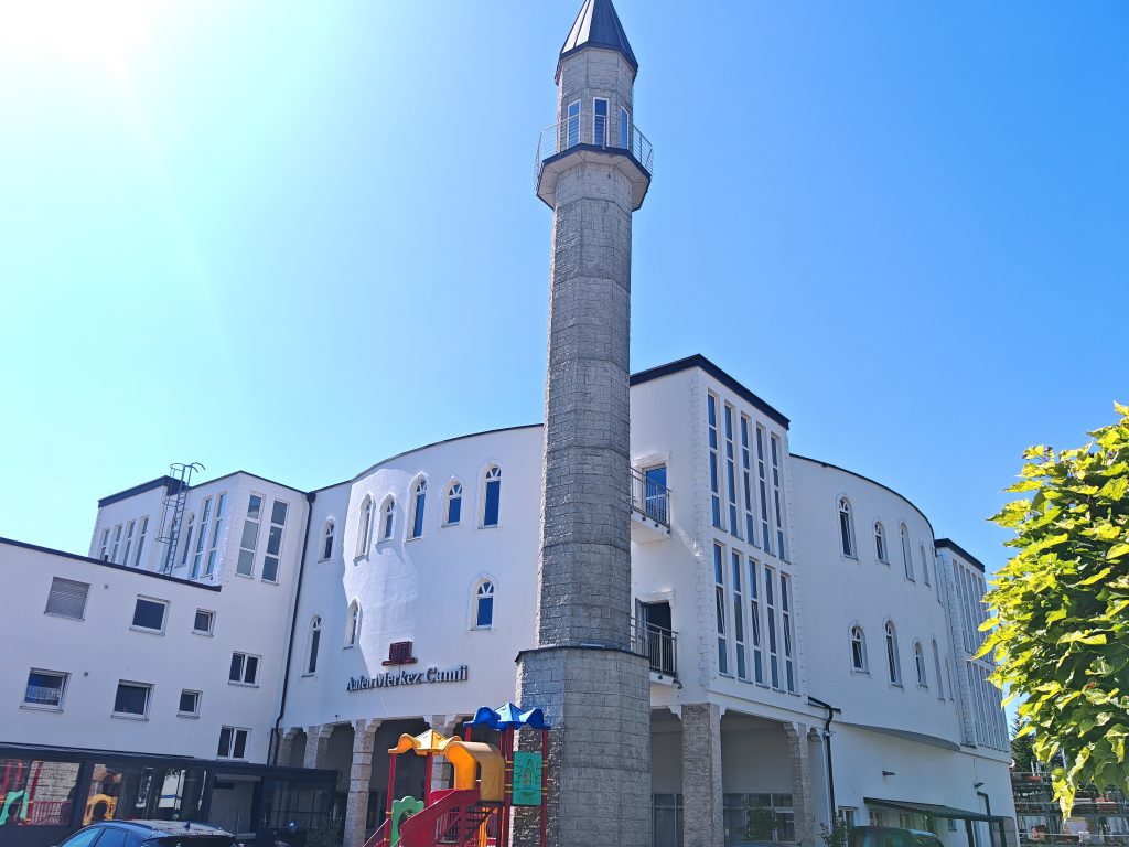 Görseli Aalen Merkez Camii